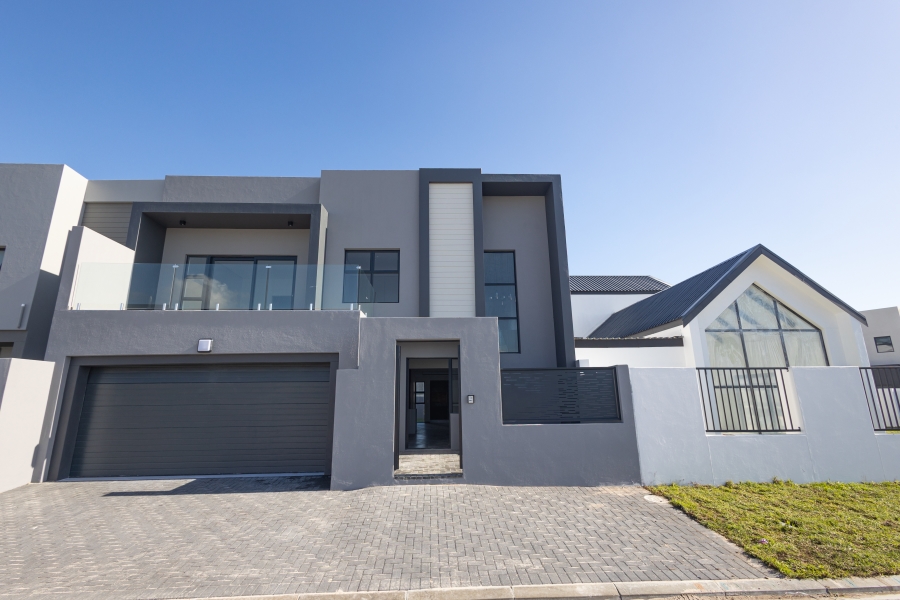 4 Bedroom Property for Sale in Sandown Western Cape